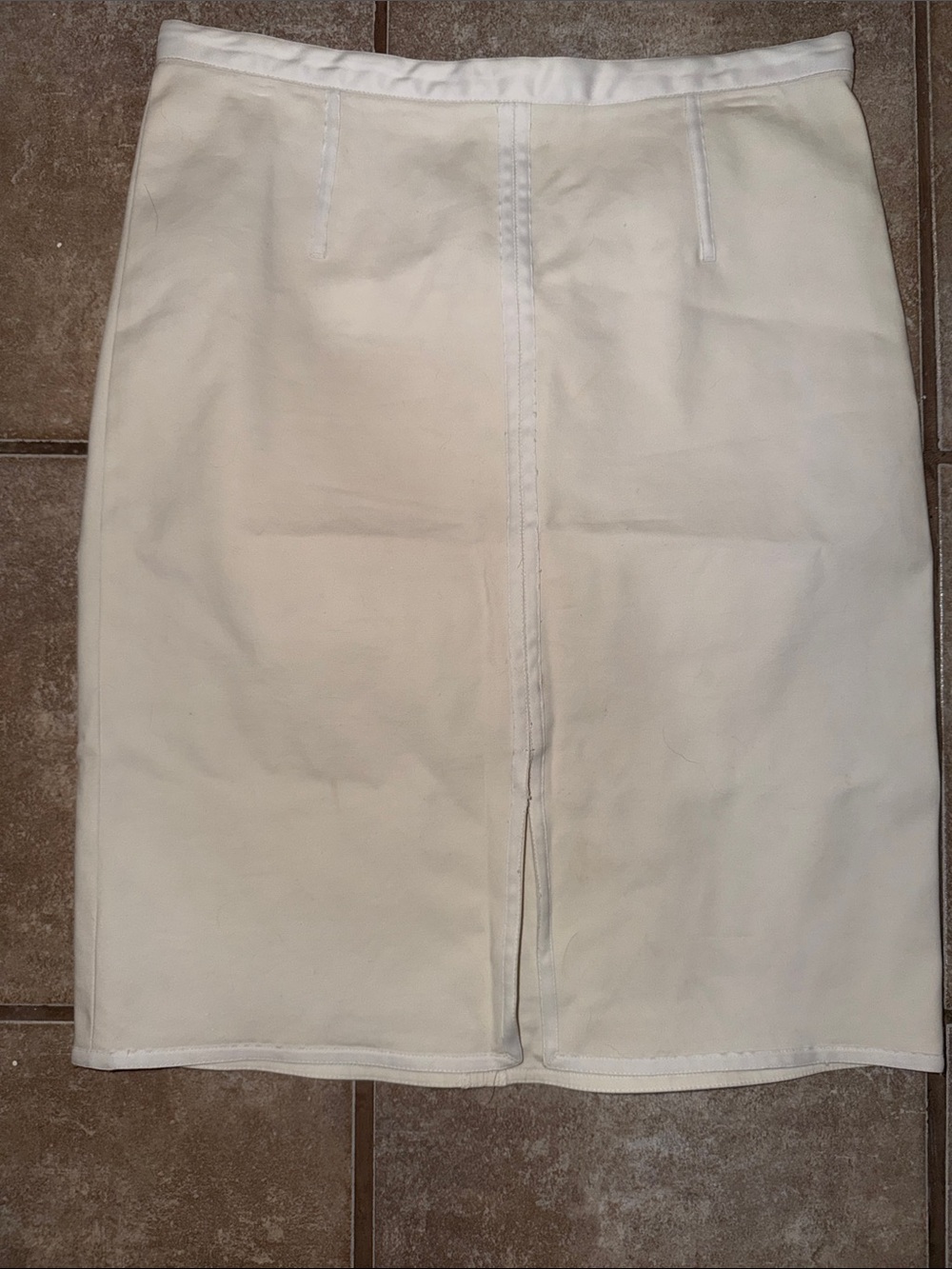 Club Monaco Cream Pencil Skirt